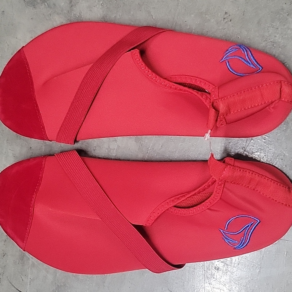 Unisex Aqua Shoes Size XL